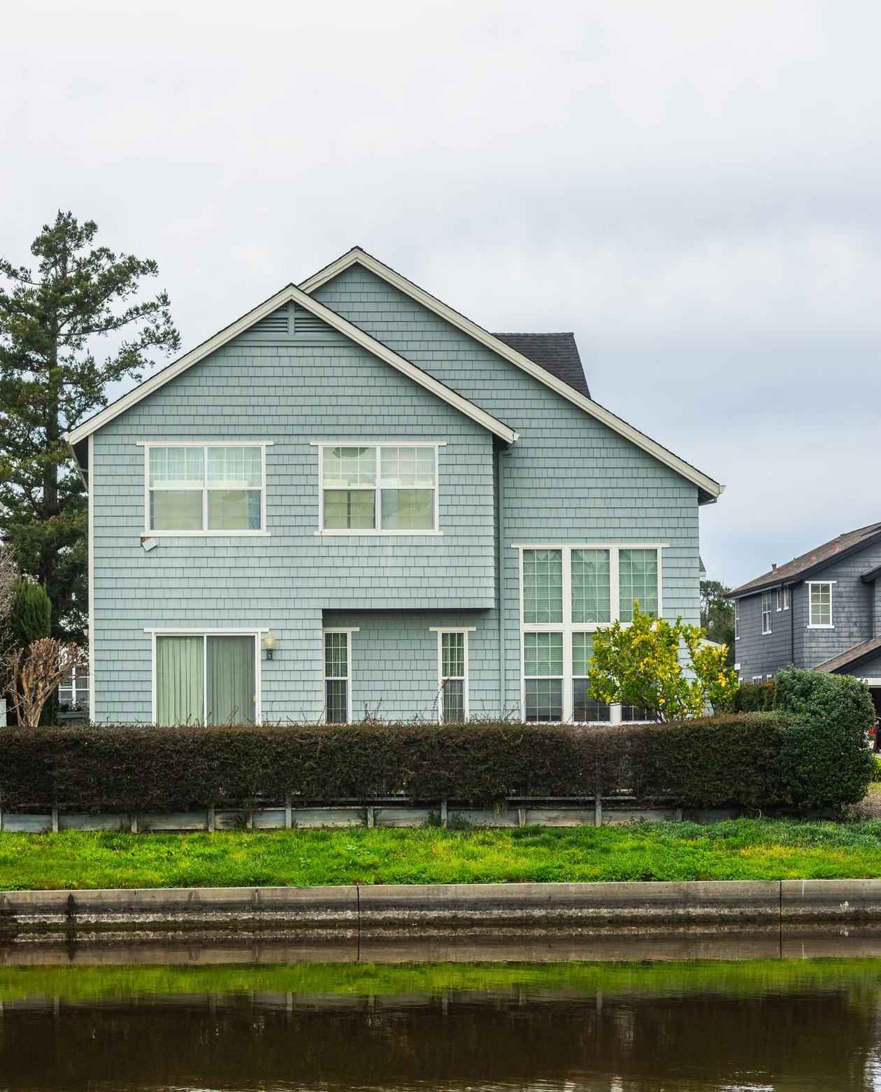 3 Bedroom Bungalow, Toronto, Toronto, Canada